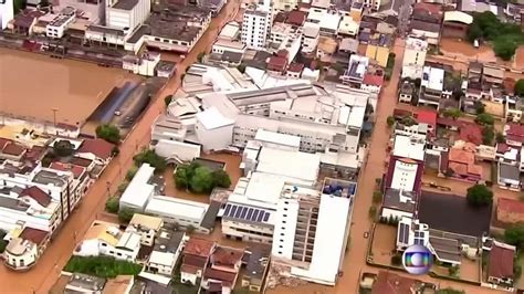 brazil sees deadly flooding after record breaking 32 inches of rain