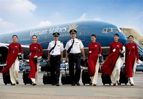 vietnam airlines cabin attendants pilots vietnam airlines airline flights flight attendant