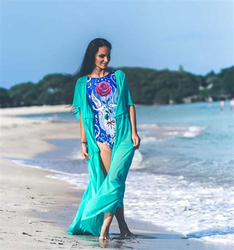 ¡outfit Listo Para La Playa Traje De Baño Para Mujer 2020 Consejos Y