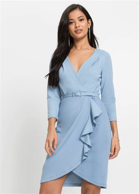 elegante business jurk met een riem lichtblauw