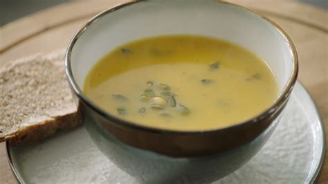 soep van geroosterde pompoen van sandra bekkari recept