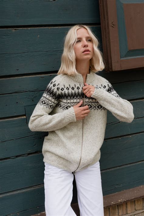 noorse wollen trui voor vrouwen scandinavische stijl trui etsy nederland