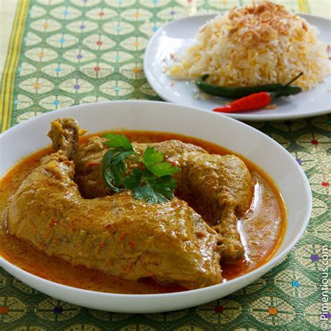 gulai ayam chicken curry  sumatra pimentious