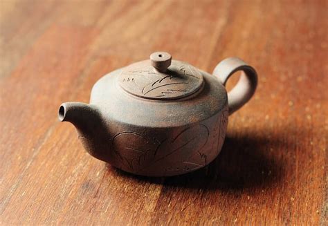 korean pottery  tea ceremony teapot  par yeong tae onggi clay