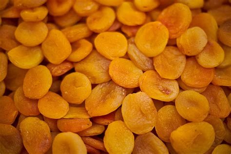 apricots khubani fruit nutritional facts values information