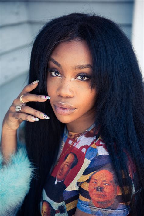 sza gives the coveteur access to closet essence