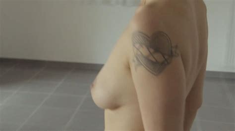 Nude Video Celebs Ovidie Nude Saint Amour 2016