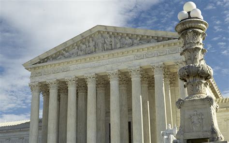 u s supreme court rules that federal law protects lgbtq