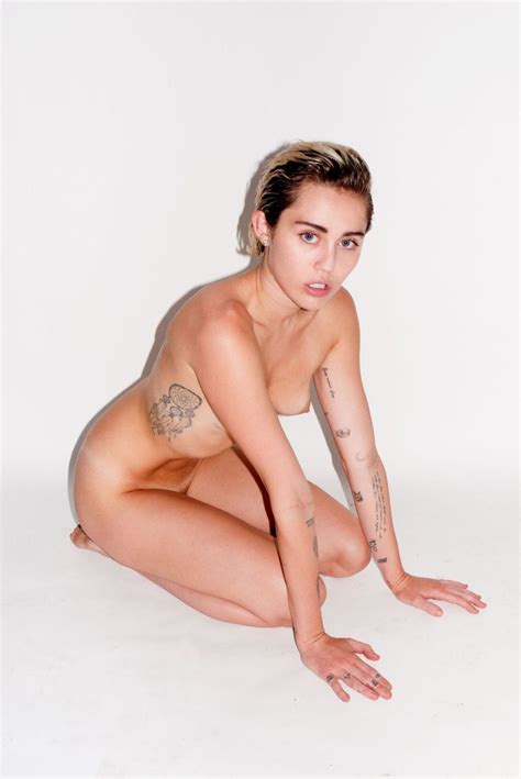 miley cyrus nude 19 photos thefappening