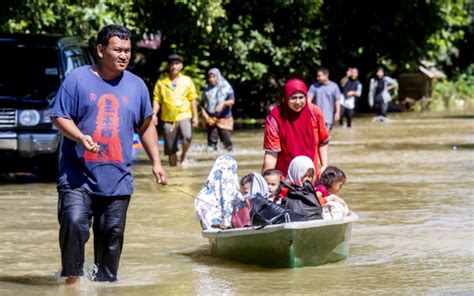 Jumlah Mangsa Banjir Meningkat Di Kelantan 4 Negeri Lain Menurun