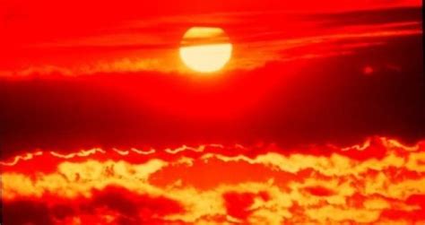 warning  heat wave expected  hit zambia  weekend october