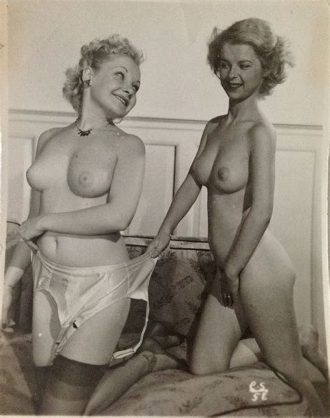 vintage 1950s nude glamour models