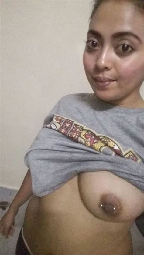 hijab girl pierced nipple 53 bilder