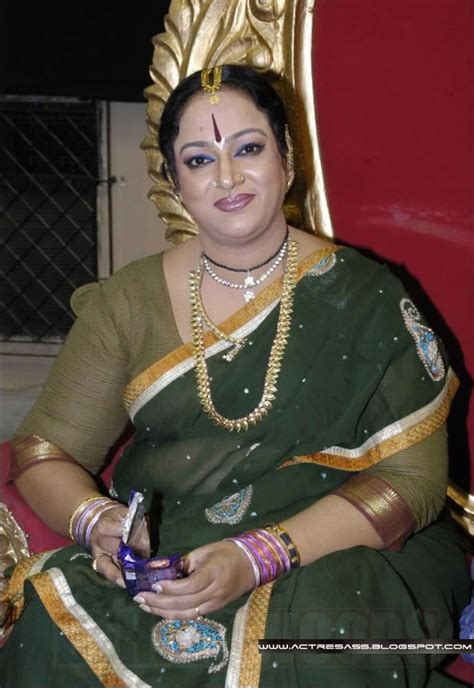 actressassexy south indian aunty actress