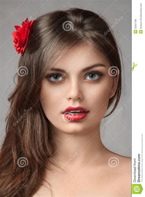 visage sexy de jeune fille photo stock image du verticale