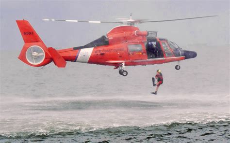 hh  dolphin  coast guard helicopter wallpapers desktop wallpaper