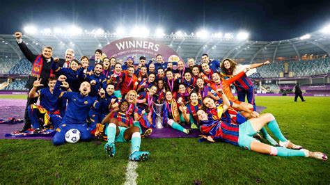 barcelona femeni thrash chelsea  win womens champions league