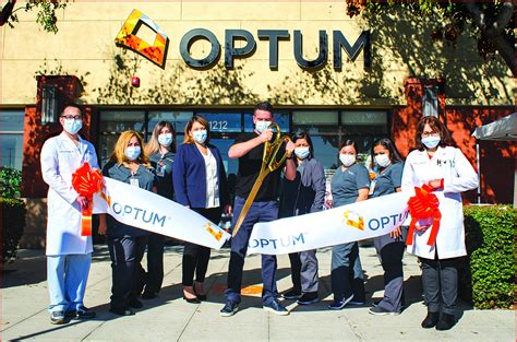 medical clinic  called optum expands role  community gardena valley news