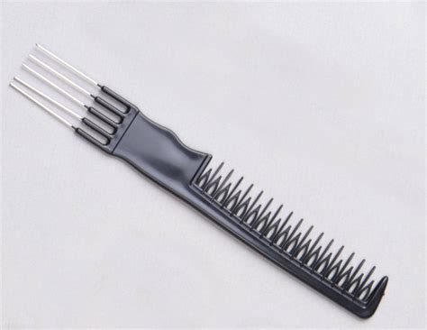 combs  ultimate guide   styling staple