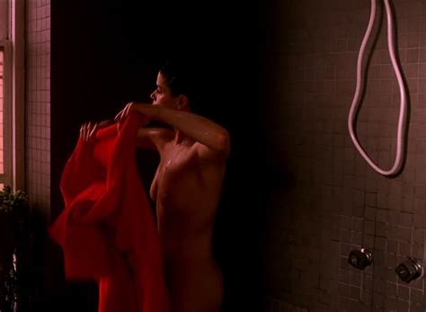 Naked Neve Campbell In When Will I Be Loved