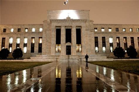 federal reserve expected  hold rates  record  clevelandcom