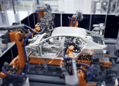 automotive industry  betting big  artificial intelligence