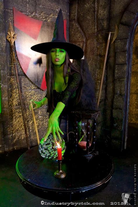 Elphaba From Porn Parody Wicked Witch Cosplay Cosplay Pictures