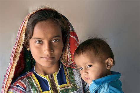 7 Million Girls In Poor Countries Give Birth Before 18