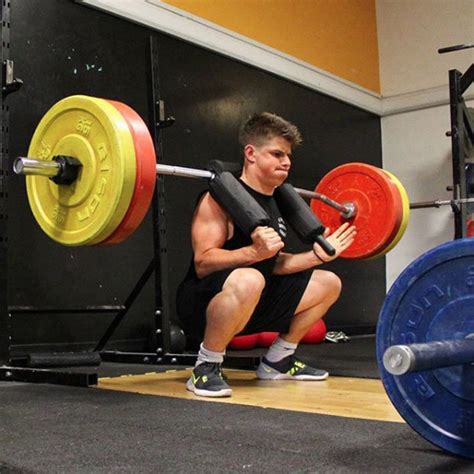 7st Man Transforms Body To Become Olympic Weightlifter This Is How He