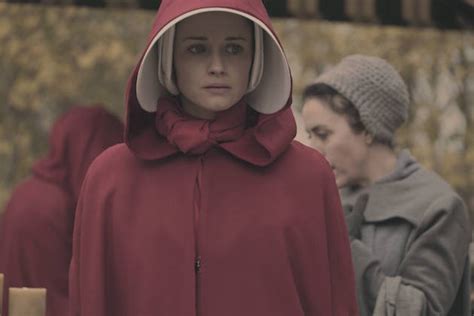 ‘the Handmaid’s Tale’ Recap Season 1 Episode 5 Offred And Nick Sex