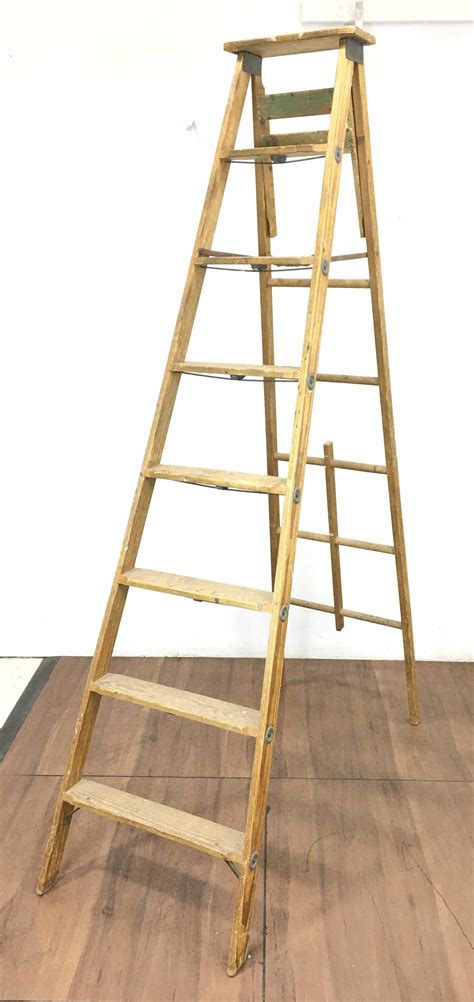 lot  ft wood  frame ladder