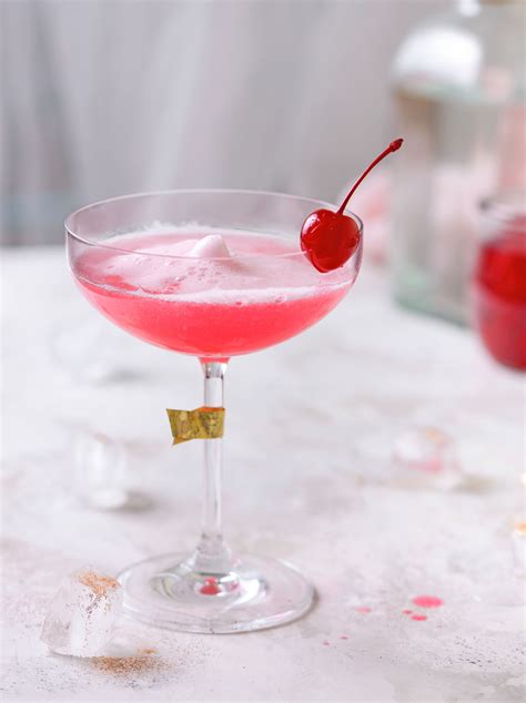 Pink Lady Classic Cocktail Recipe Pink Lady Cocktail Hot Sex Picture