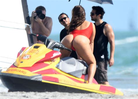ashley graham flashes derriere in very racy baywatch style shoot celebrity news showbiz and tv