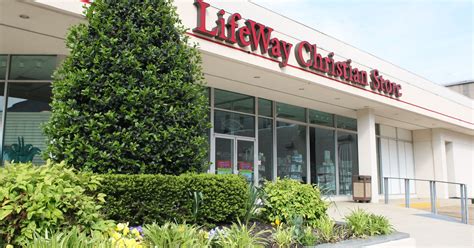 lifeway stores  close  years  including knoxvilles