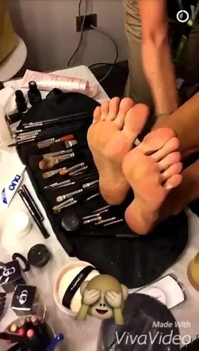 caterina balivo feet and soles free mobile and free