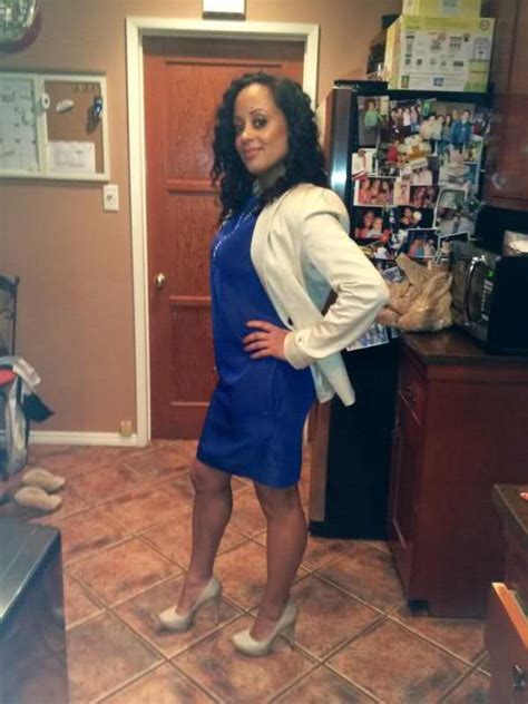 essence atkins spotted looking fab one month after giving birth eric