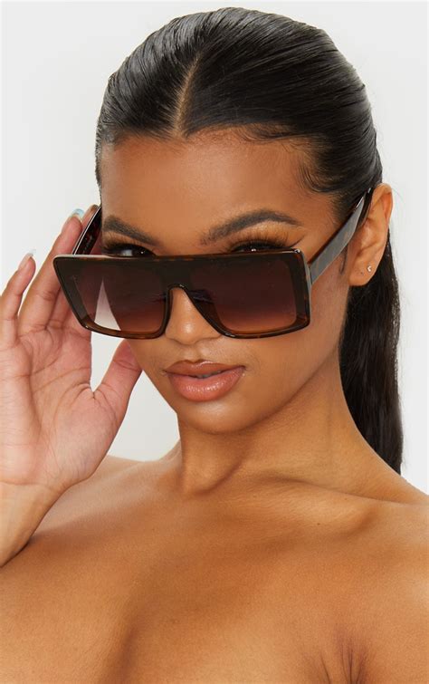 brown oversized flat top square sunglasses prettylittlething ie