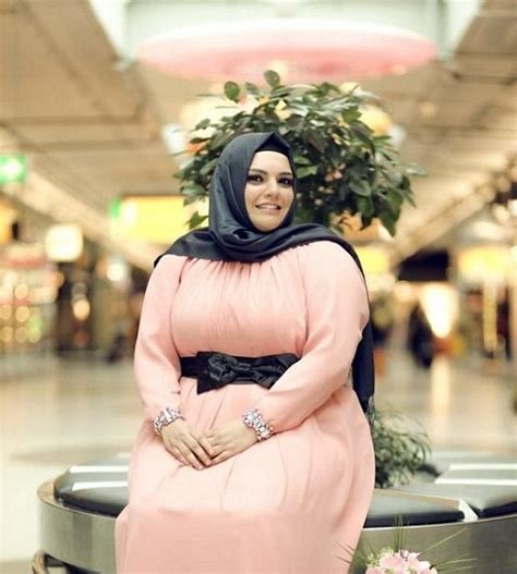 pouplar hijab fashion ideas   size women hijab style part