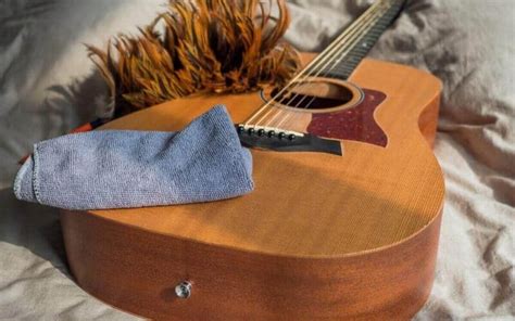 clean  acoustic guitar  effective ways guitar top review