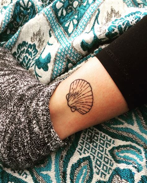 shell tattoo tattoos shell tattoo geometric tattoo