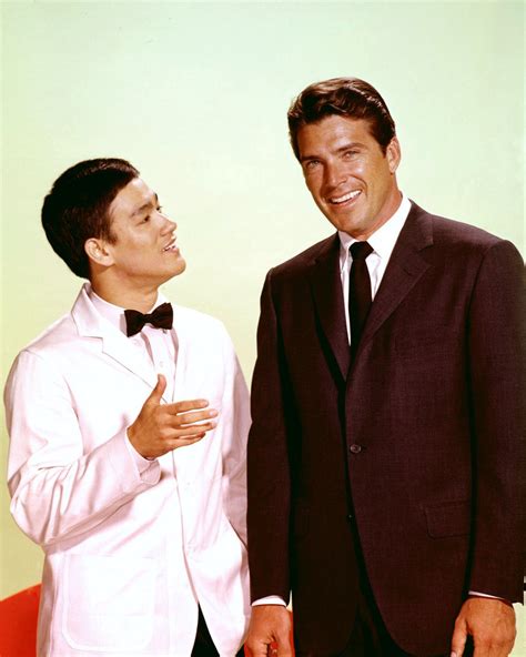 van williams and bruce lee in the green hornet 8x10 publicity photo cc 156
