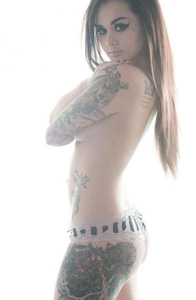 tattooed beauties that make ink look sexy 49 pics