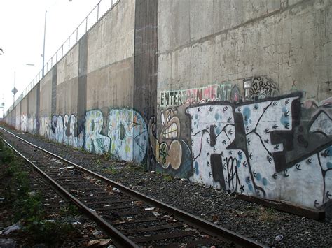 nyc bronx graffiti  cope   de soel  cope characto flickr