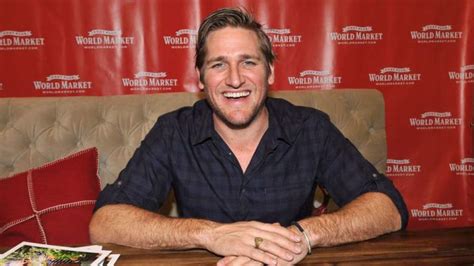 chef curtis stone is married to actress lindsay price