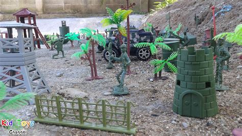 military base model plastic toy soldier army men playset