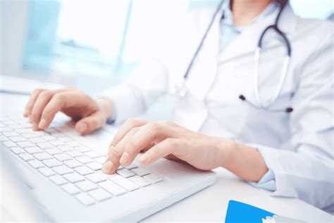 3 effective ways doctors can boost their online presence