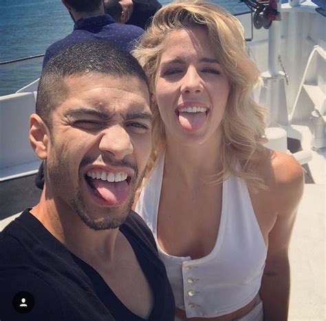Rick And Emily😍😍 ️ Emily Bett Rickards The Cw Tv Shows Supergirl