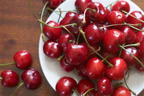 amazing benefits  cherry fruit   health