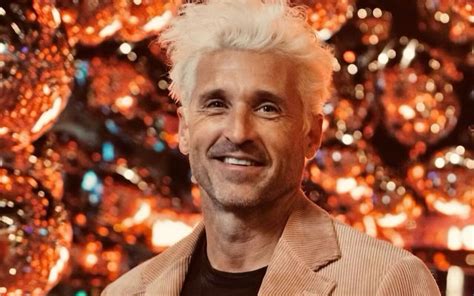 patrick dempsey shaves off his hair to get rid of platinum blonde style