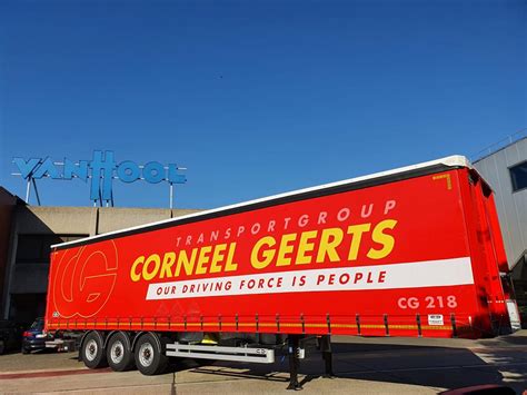 dvo corneel geerts transportgroup bestelt  extra trailers bij van
